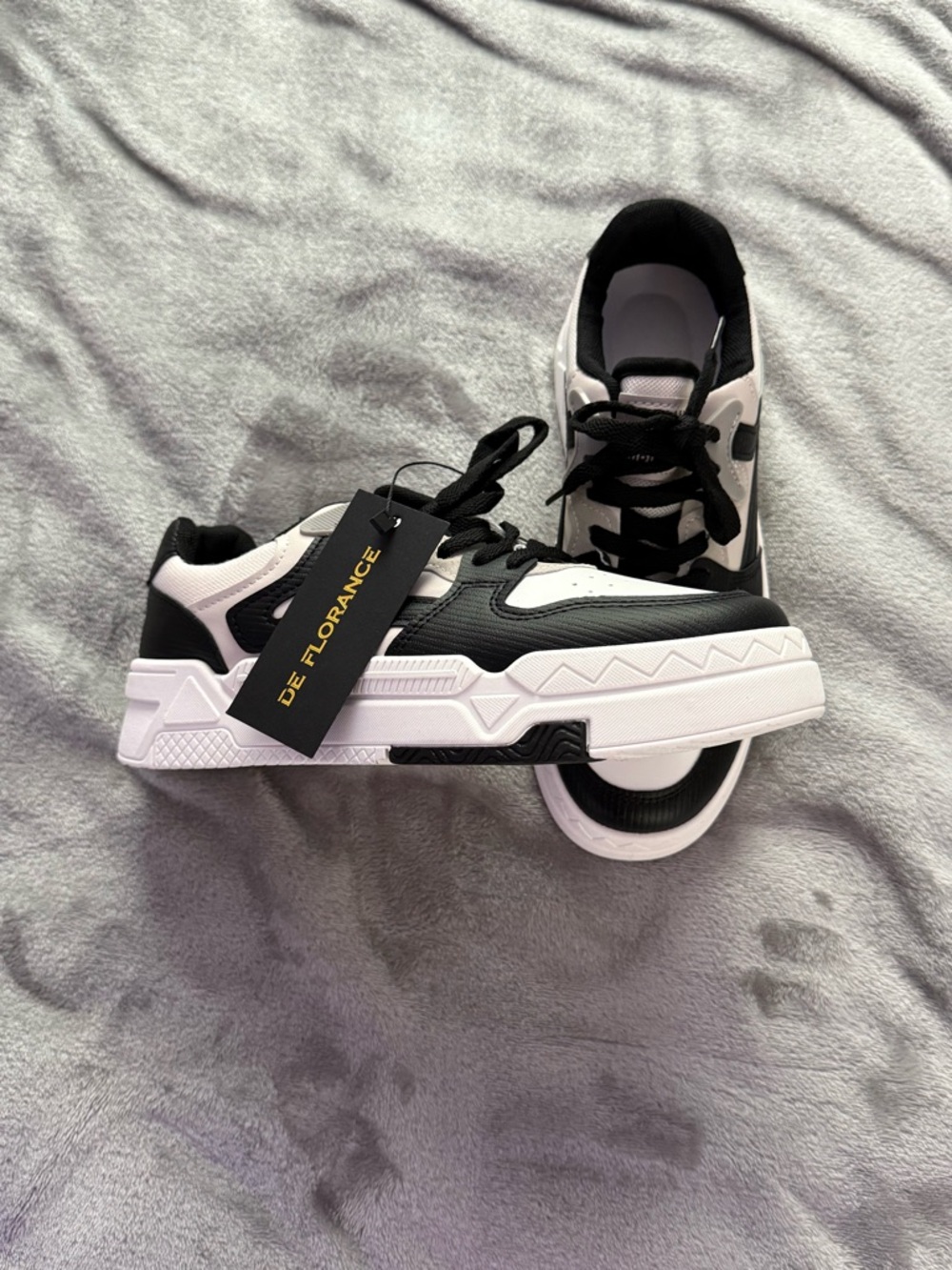 Women’s Black and White Athletic Sneakers - Picture 2 of 5